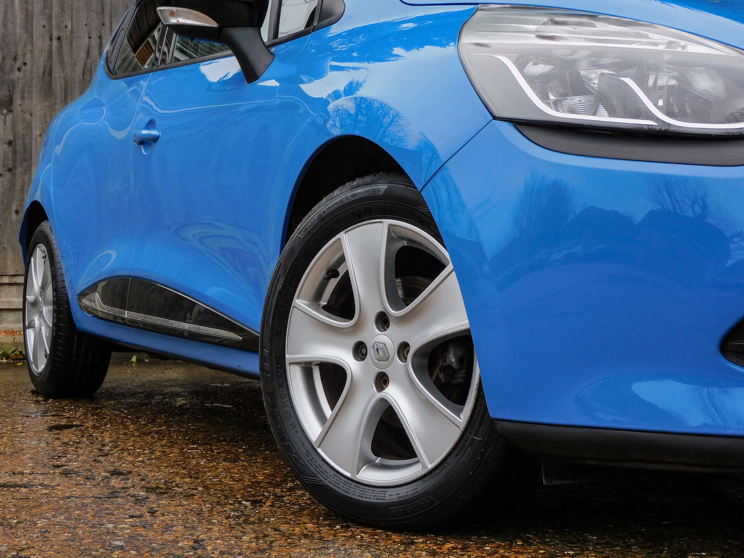 Used Renault Clio 2015 for sale - 77288541: Photo 2