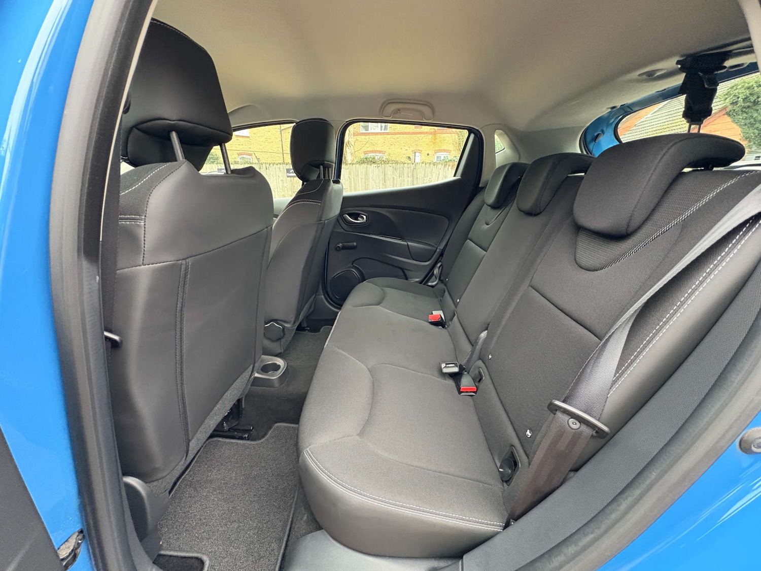 Used Renault Clio 2015 for sale - 77288541: Photo 26