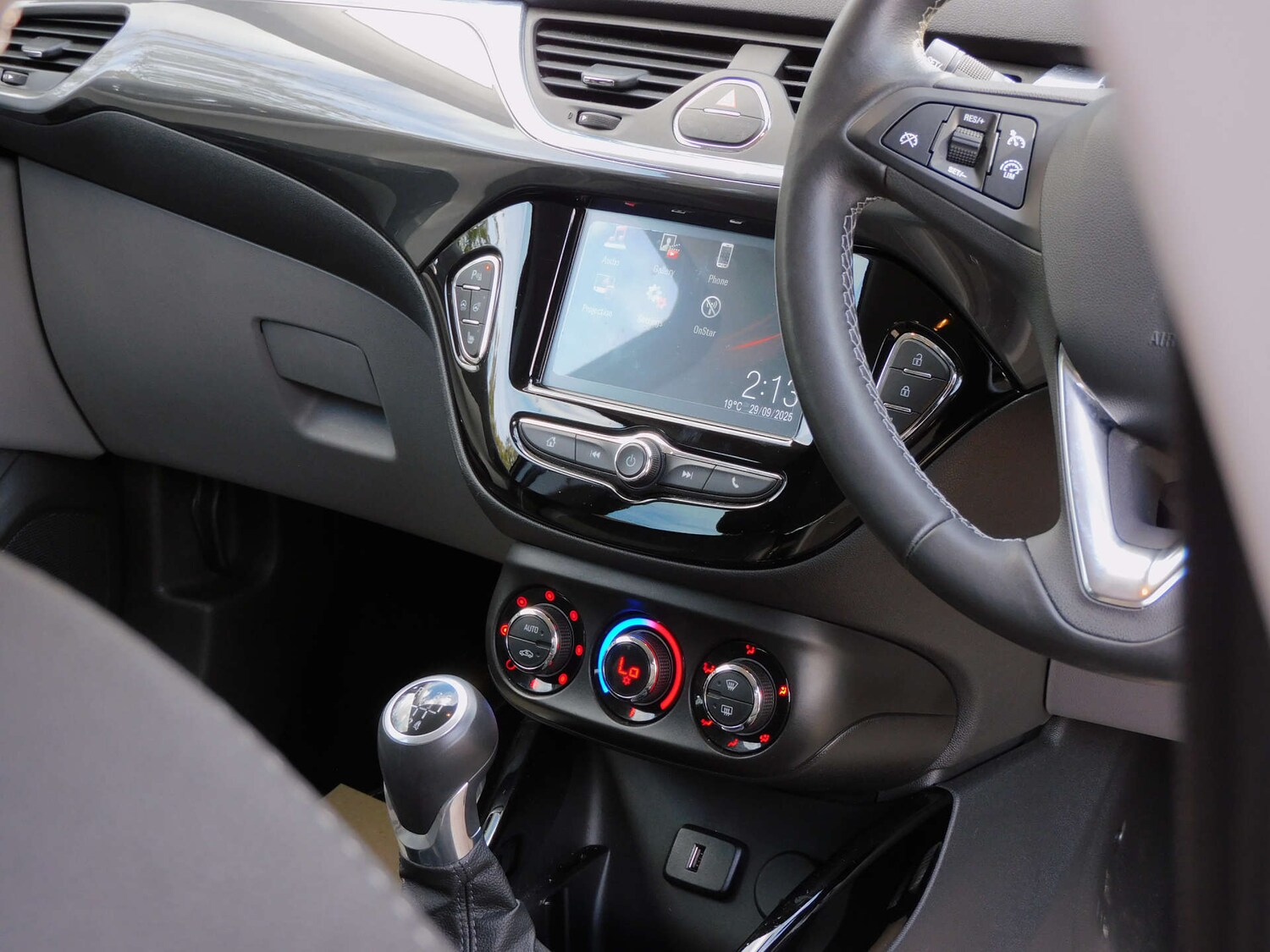 Used Vauxhall Corsa 2017 for sale - 76105292: Photo 17