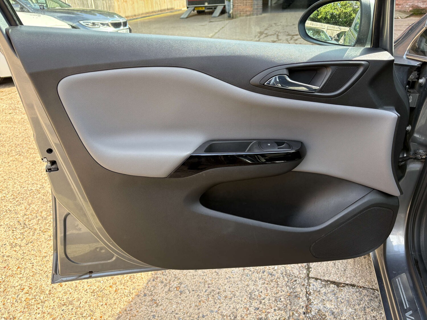 Used Vauxhall Corsa 2017 for sale - 76105292: Photo 29