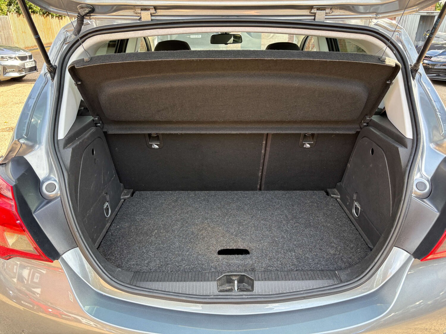 Used Vauxhall Corsa 2017 for sale - 76105292: Photo 39