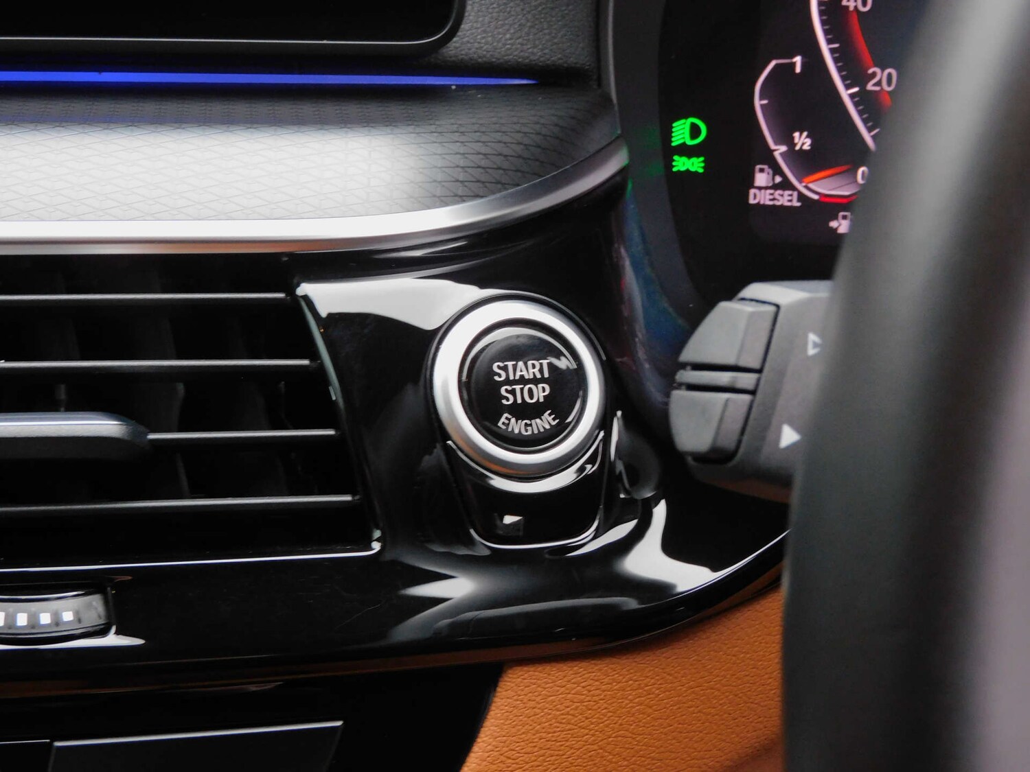 Used BMW 5 Series 2021 for sale - 77406152: Photo 39