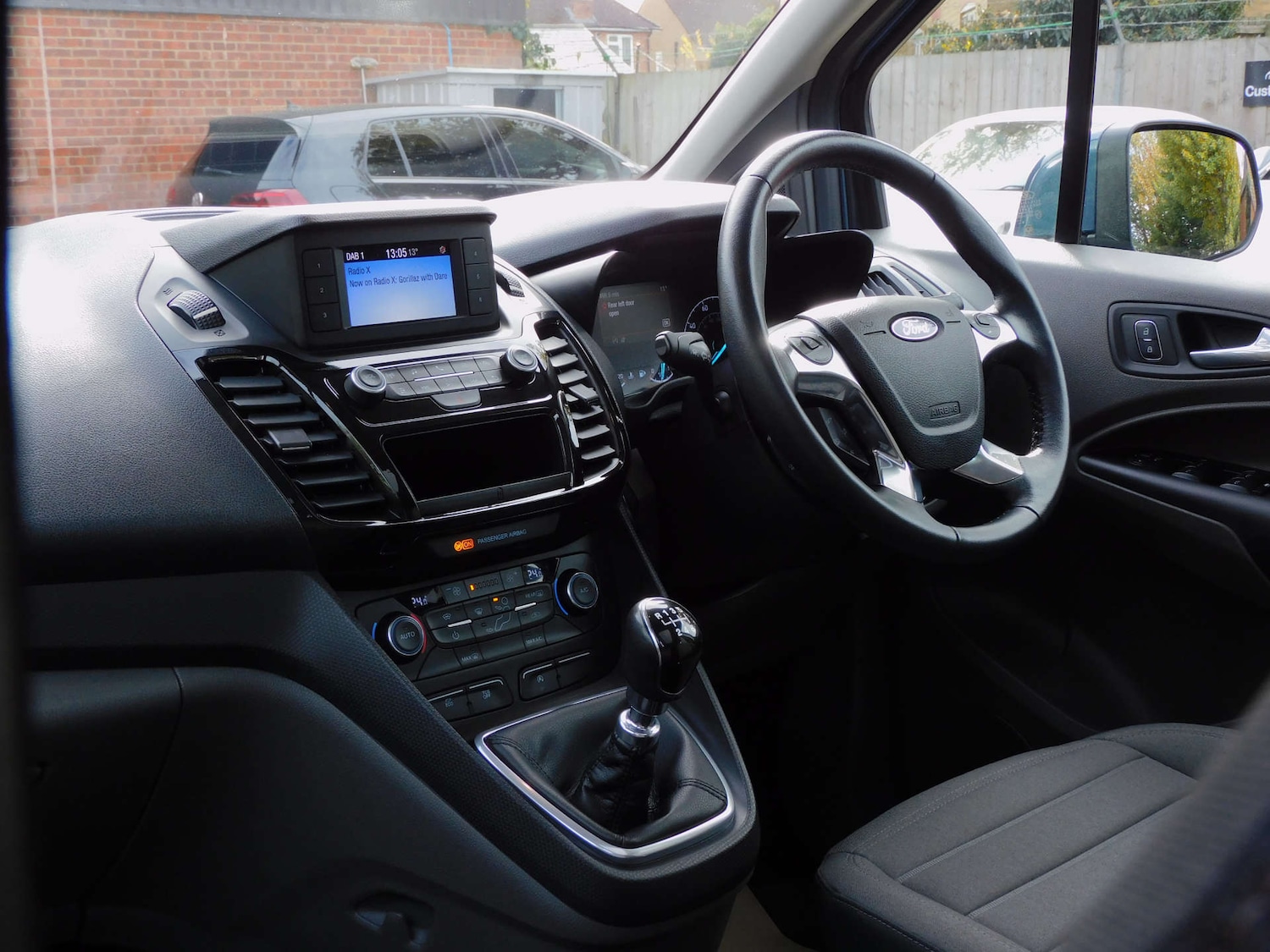 Used Ford Tourneo Connect 2020 for sale - 76345004: Photo 23