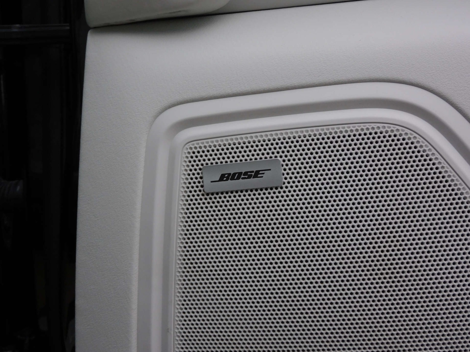 Used Porsche Macan 2015 for sale - 77022410: Photo 30