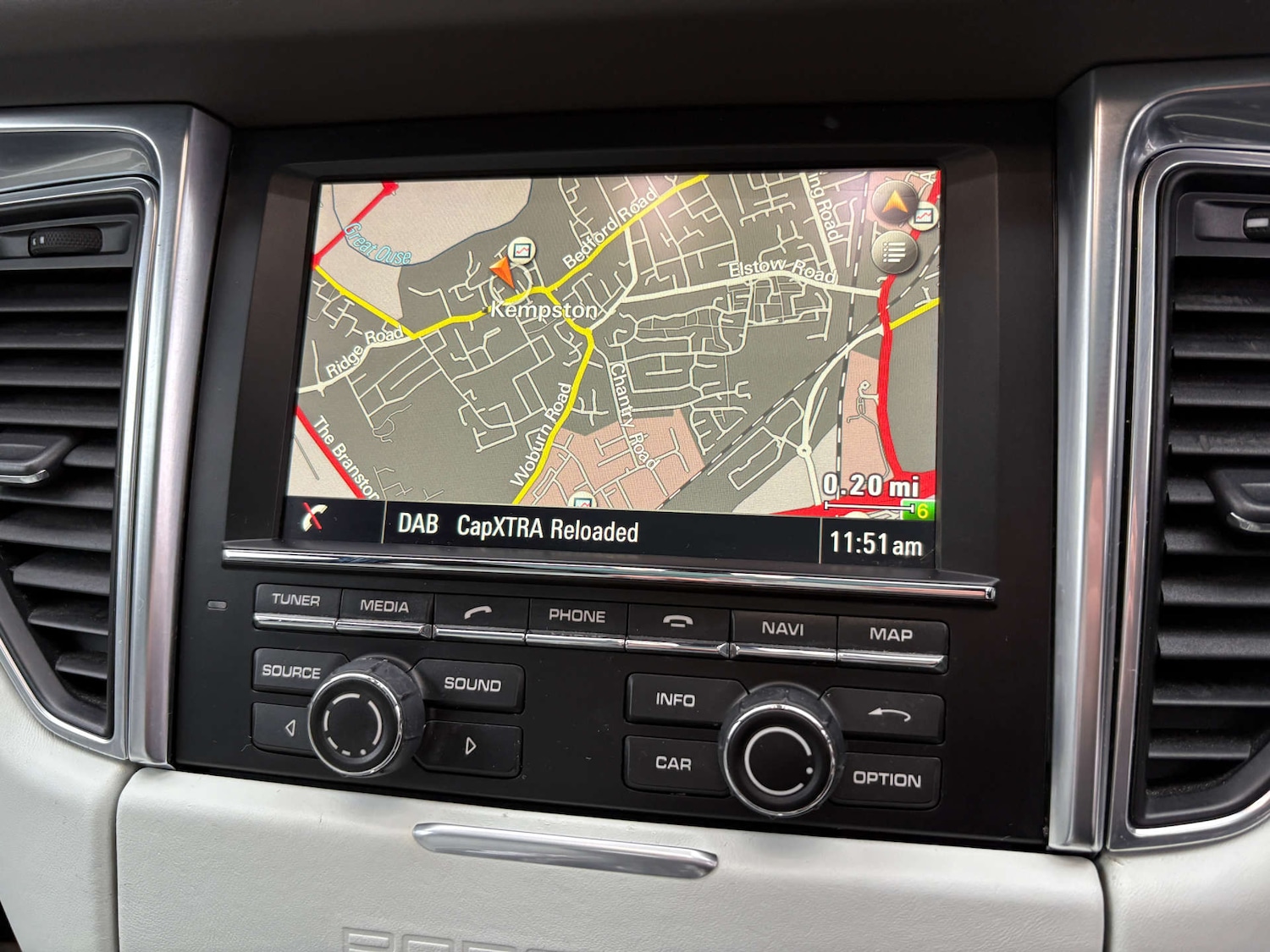 Used Porsche Macan 2015 for sale - 77022410: Photo 38