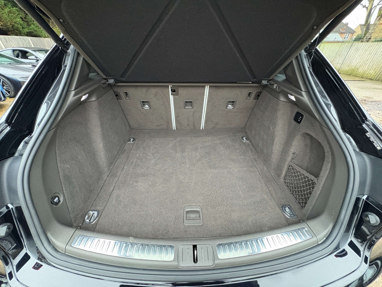 Used Porsche Macan 2015 for sale - 77022410: Photo 60