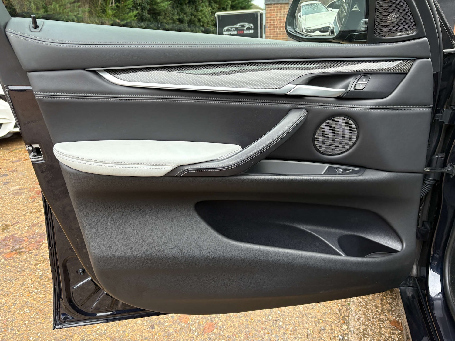 Used BMW x6 M 2017 for sale - 76686719: Photo 38