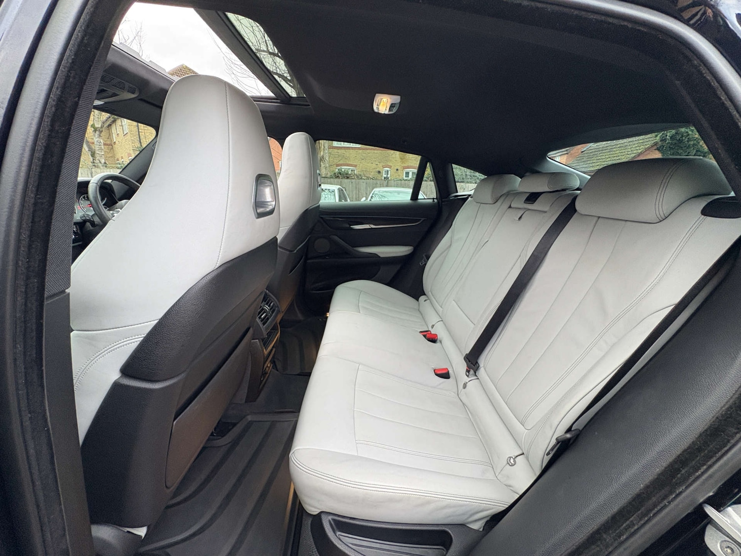 Used BMW x6 M 2017 for sale - 76686719: Photo 41