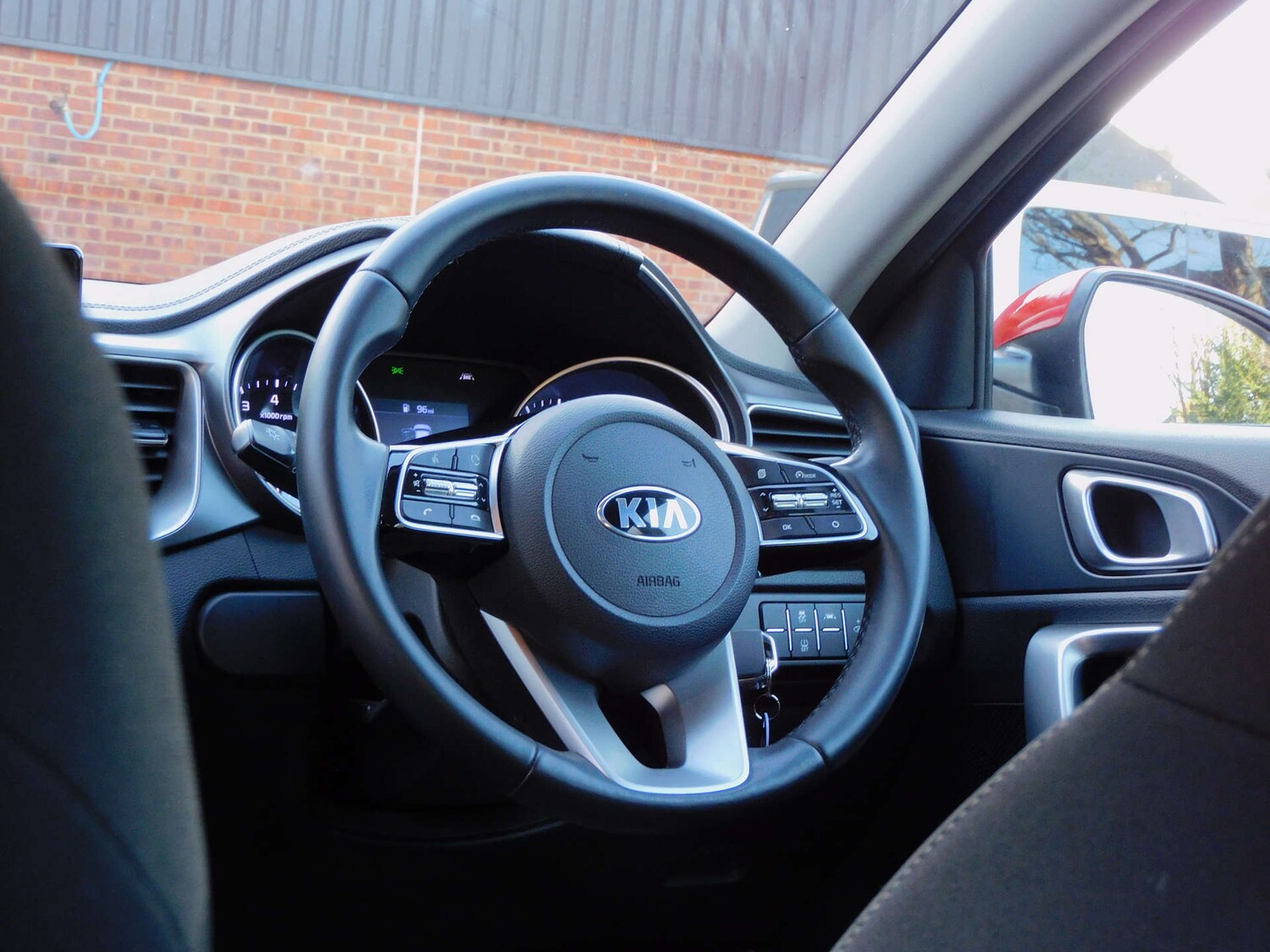 Used Kia XCeed 2020 for sale - 76830927: Photo 23