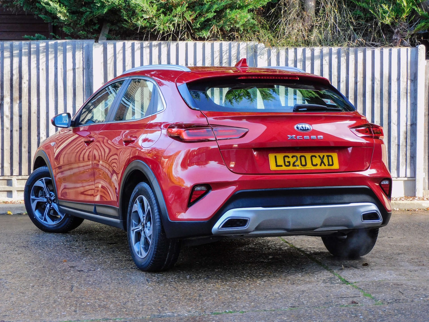 Used Kia XCeed 2020 for sale - 76830927: Photo 3