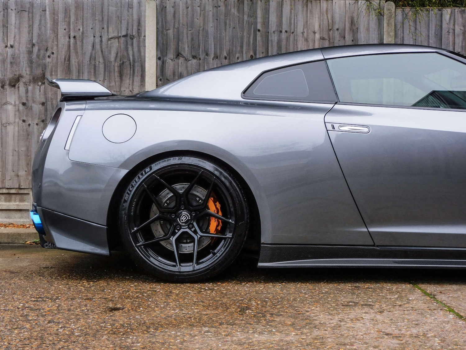 Used Nissan GT-R 2009 for sale - 76973891: Photo 4