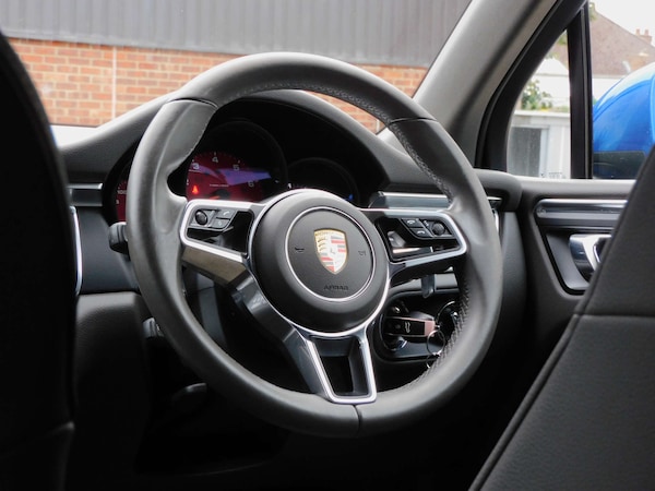 Used Porsche Macan 2015 for sale - 76275304: Photo 28