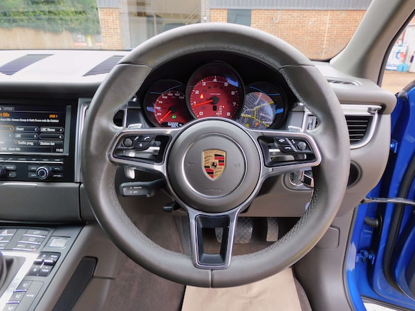 Used Porsche Macan 2015 for sale - 76275304: Photo 37
