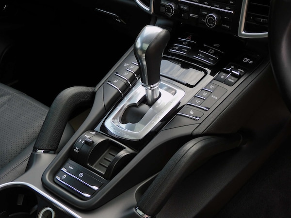 Used Porsche Cayenne 2014 for sale - 76144441: Photo 18