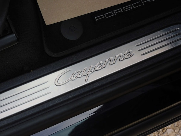 Used Porsche Cayenne 2014 for sale - 76144441: Photo 21