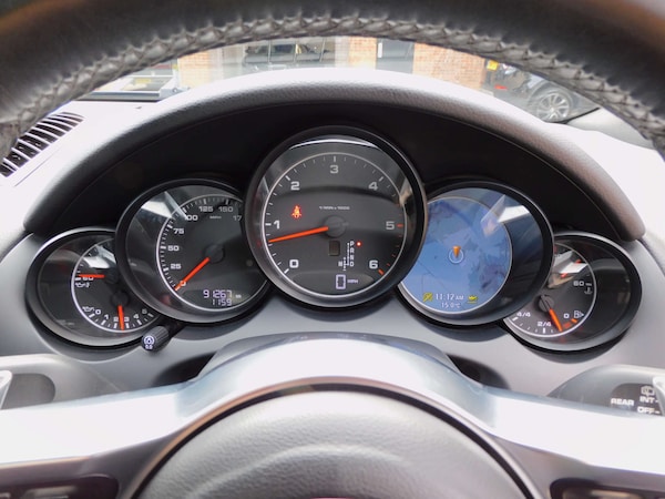 Used Porsche Cayenne 2014 for sale - 76144441: Photo 40
