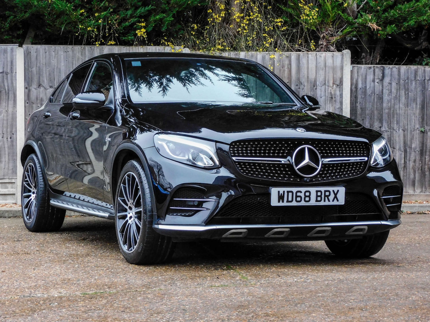 Used Mercedes-Benz GLC 2018 for sale - 77137397: Photo 1