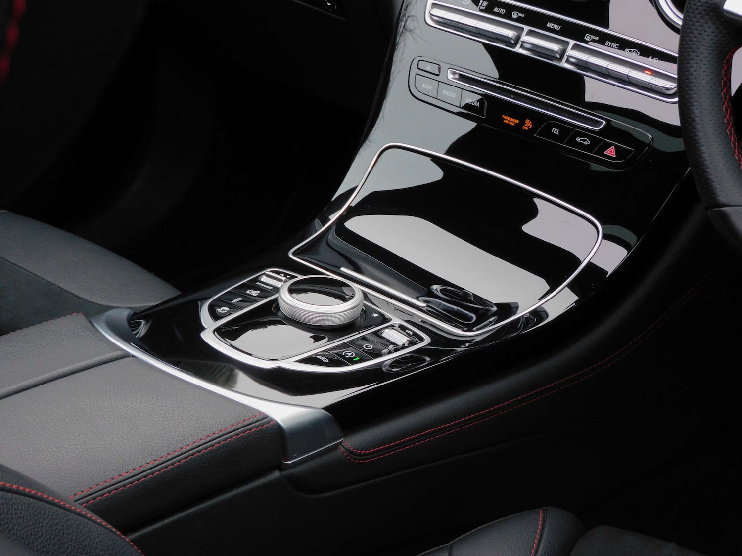 Used Mercedes-Benz GLC 2018 for sale - 77137397: Photo 15