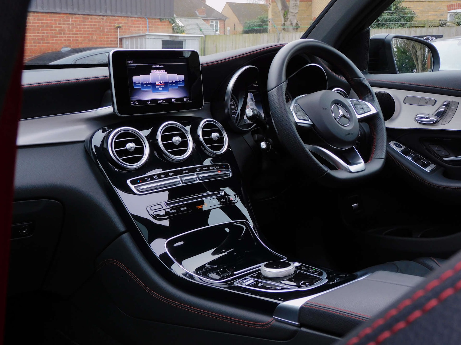 Used Mercedes-Benz GLC 2018 for sale - 77137397: Photo 28