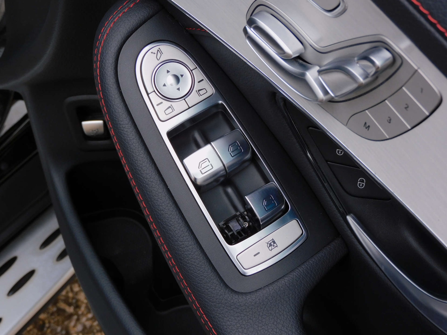 Used Mercedes-Benz GLC 2018 for sale - 77137397: Photo 51