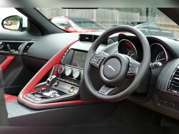 Used Jaguar F-Type 2015 for sale - 78979415: Photo