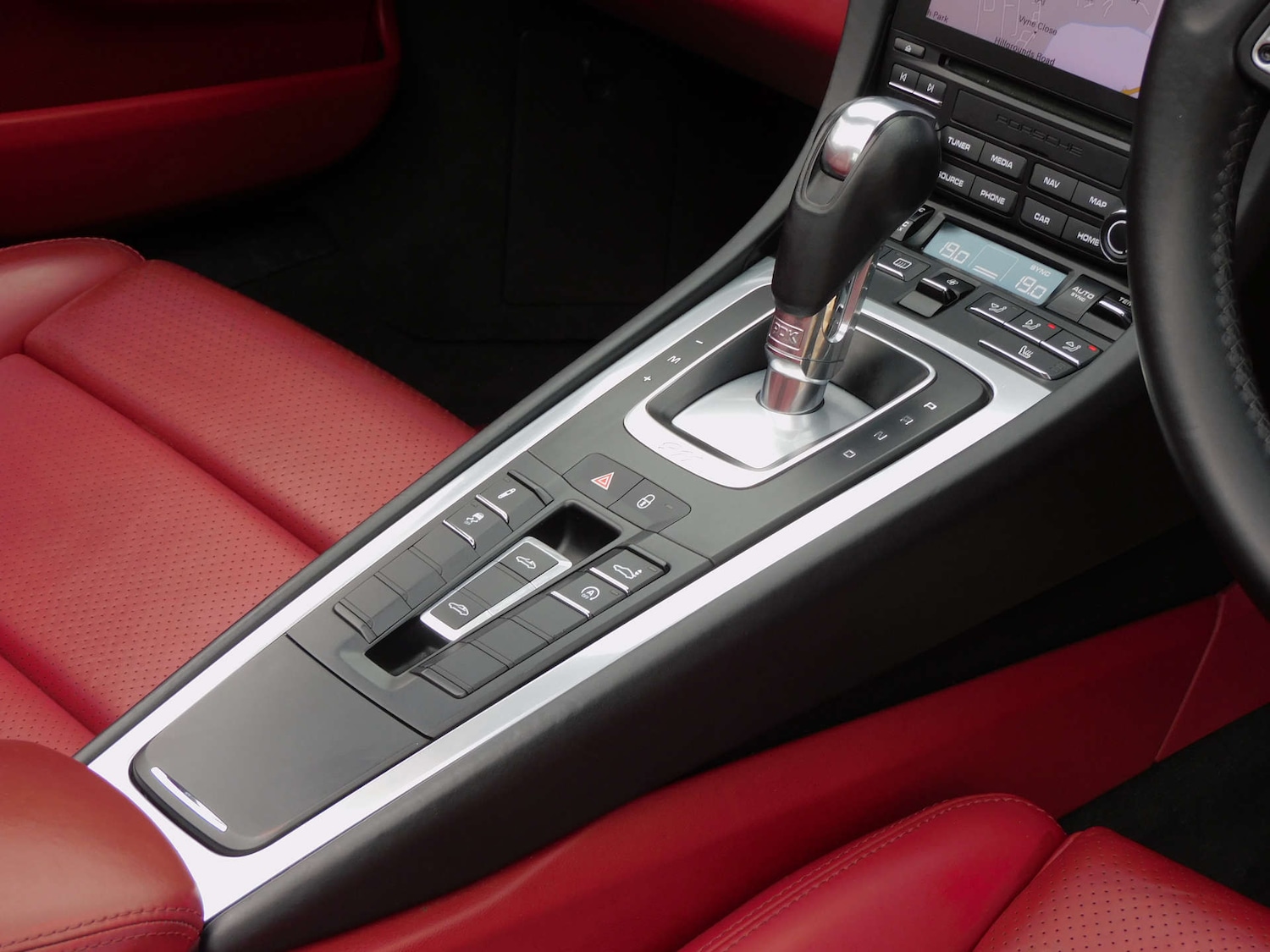 Used Porsche 911 2016 for sale - 76829763: Photo 24