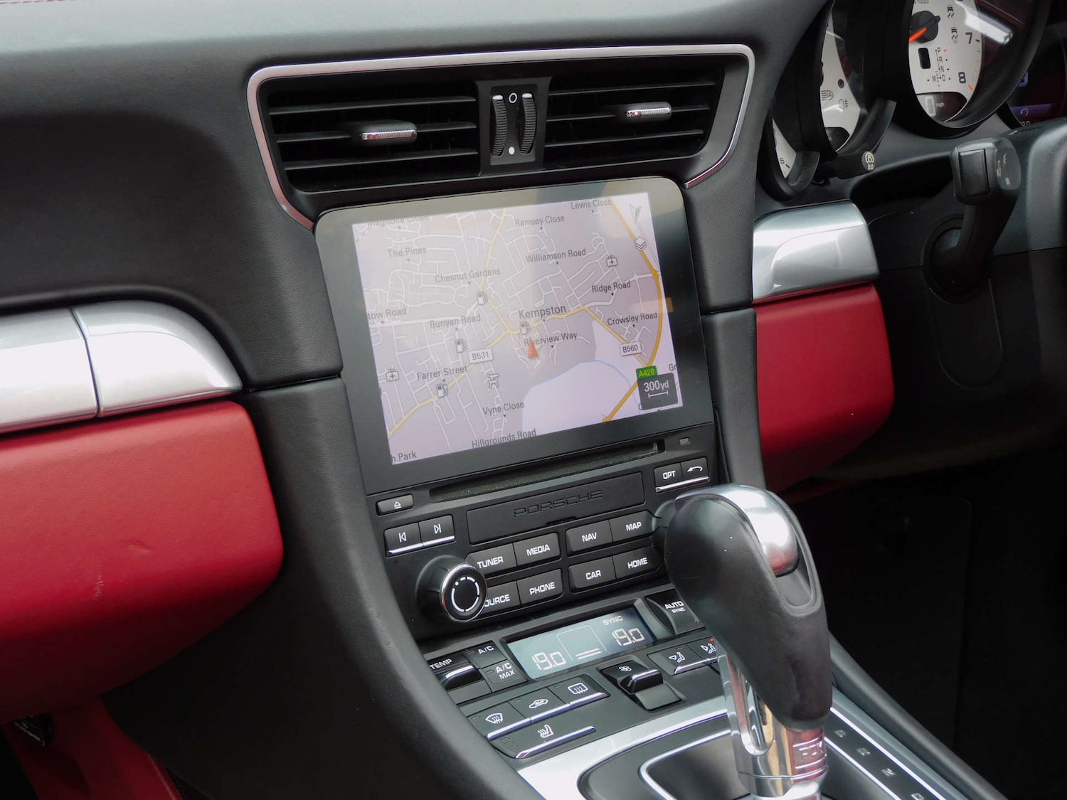 Used Porsche 911 2016 for sale - 76829763: Photo 37