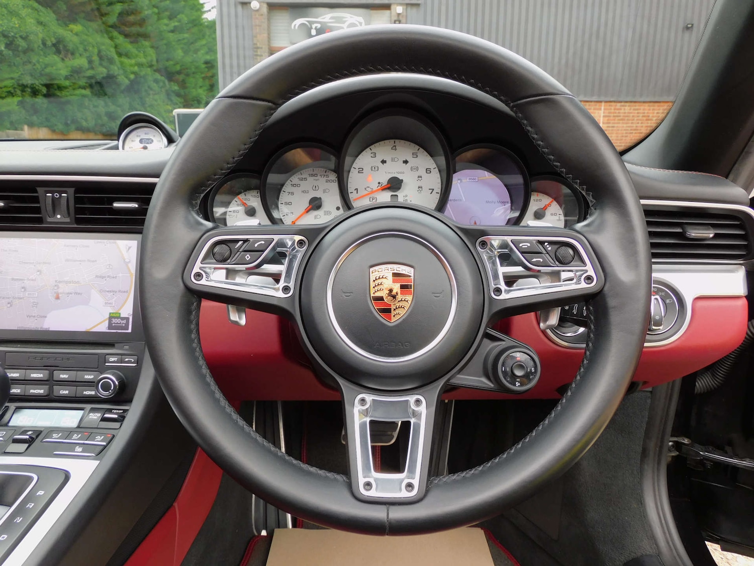 Used Porsche 911 2016 for sale - 76829763: Photo 46