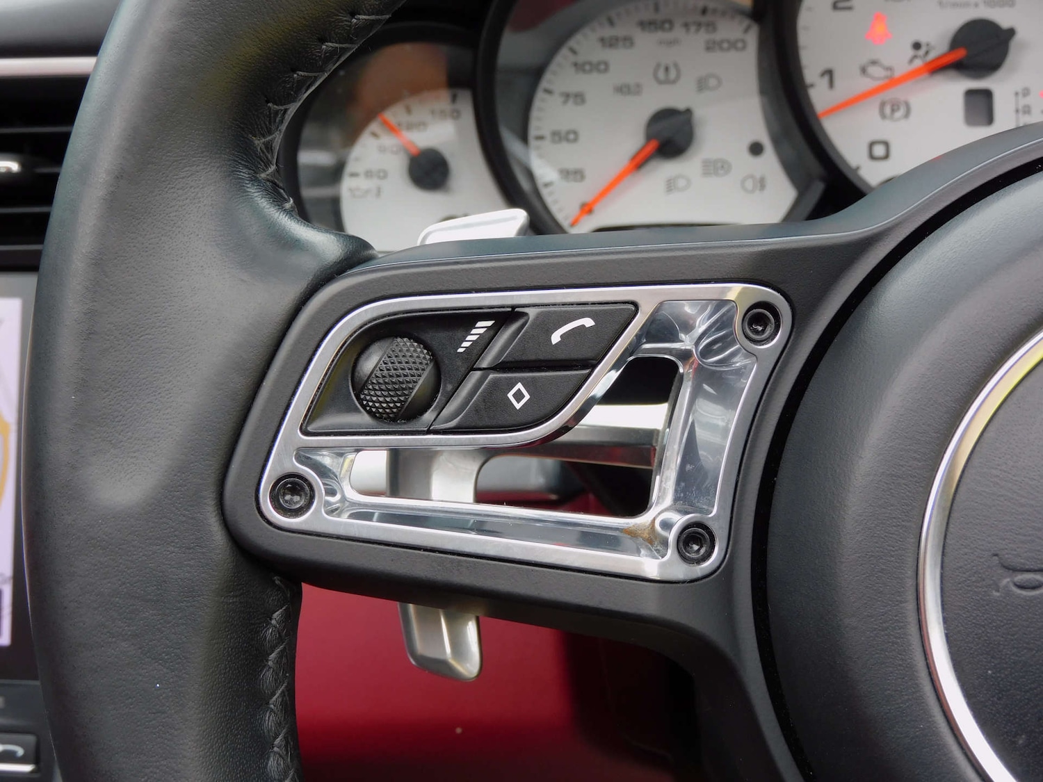 Used Porsche 911 2016 for sale - 76829763: Photo 47