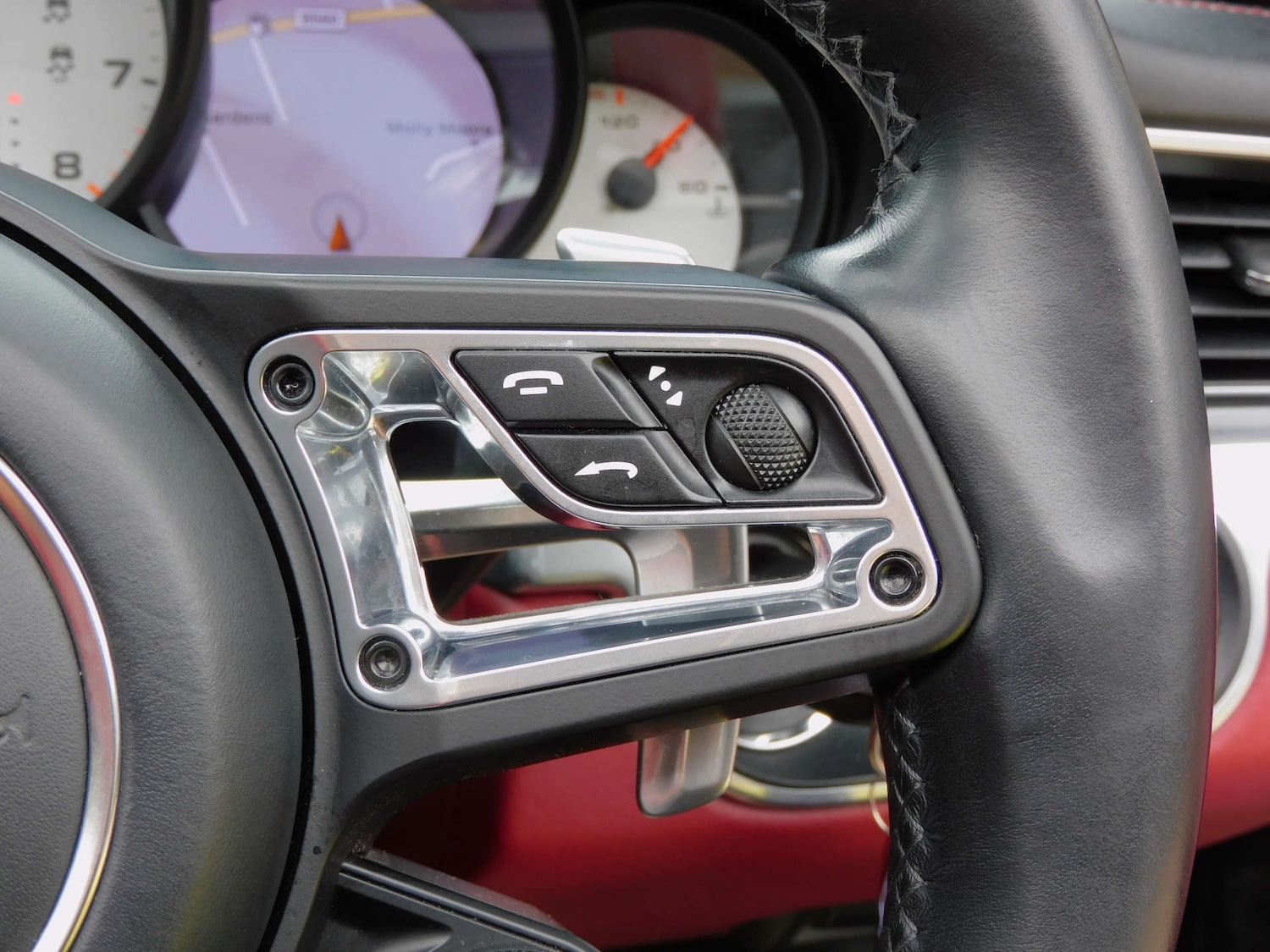 Used Porsche 911 2016 for sale - 76829763: Photo 48