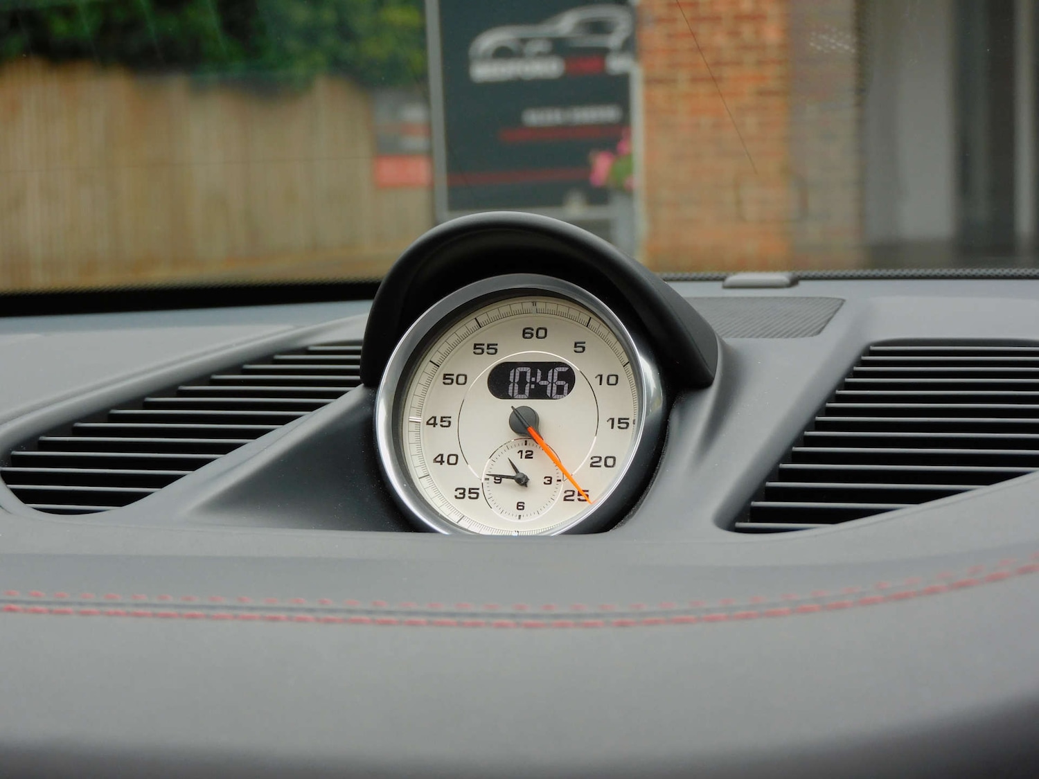 Used Porsche 911 2016 for sale - 76829763: Photo 51