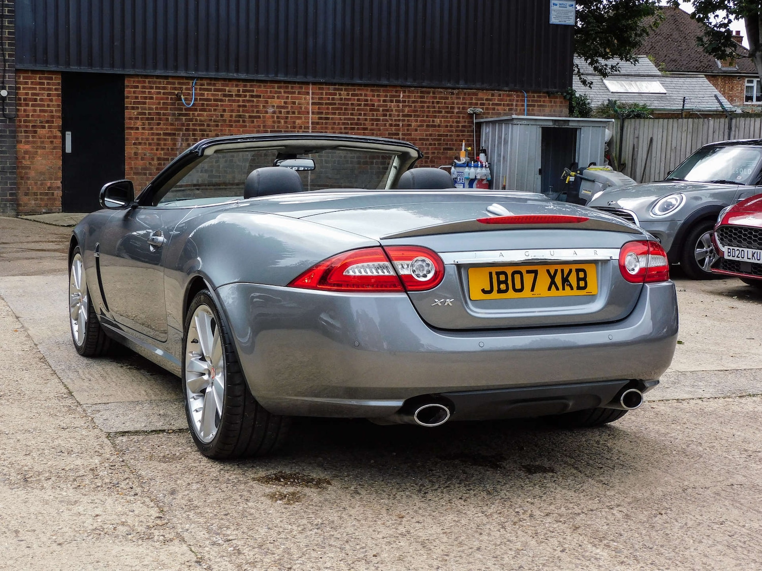 Used Jaguar XK 2010 for sale - 76278667: Photo 11