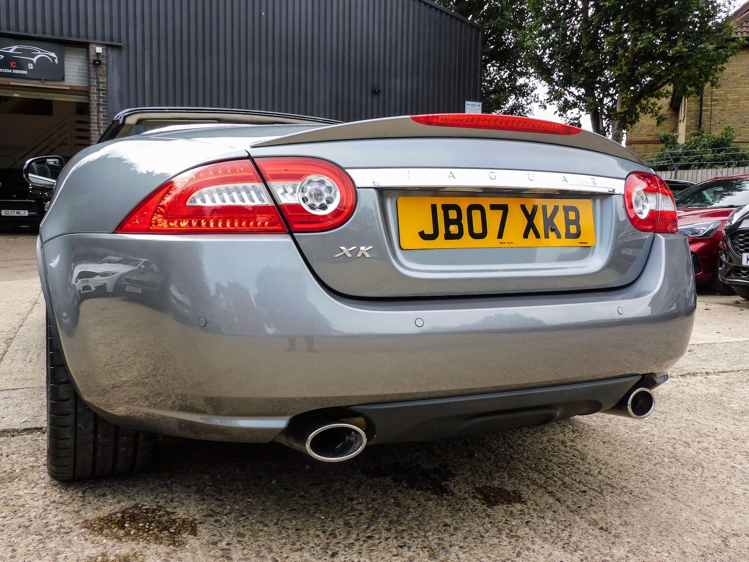Used Jaguar XK 2010 for sale - 76278667: Photo 12