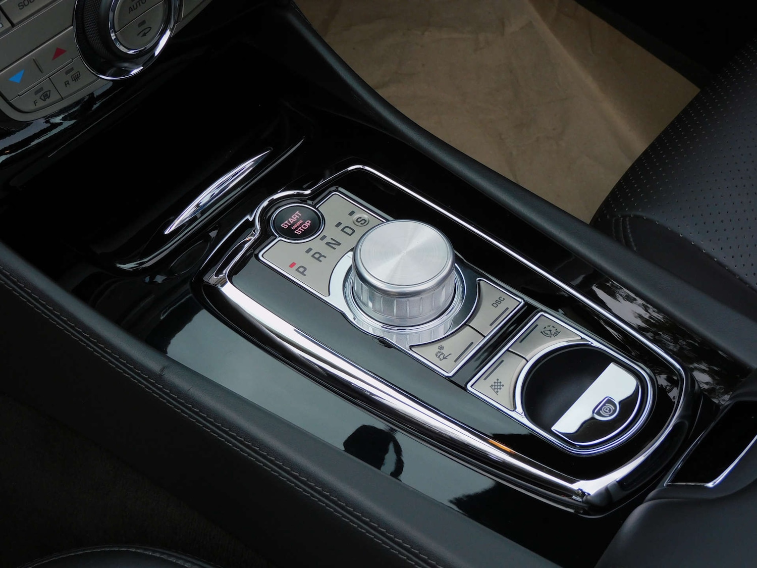 Used Jaguar XK 2010 for sale - 76278667: Photo 31