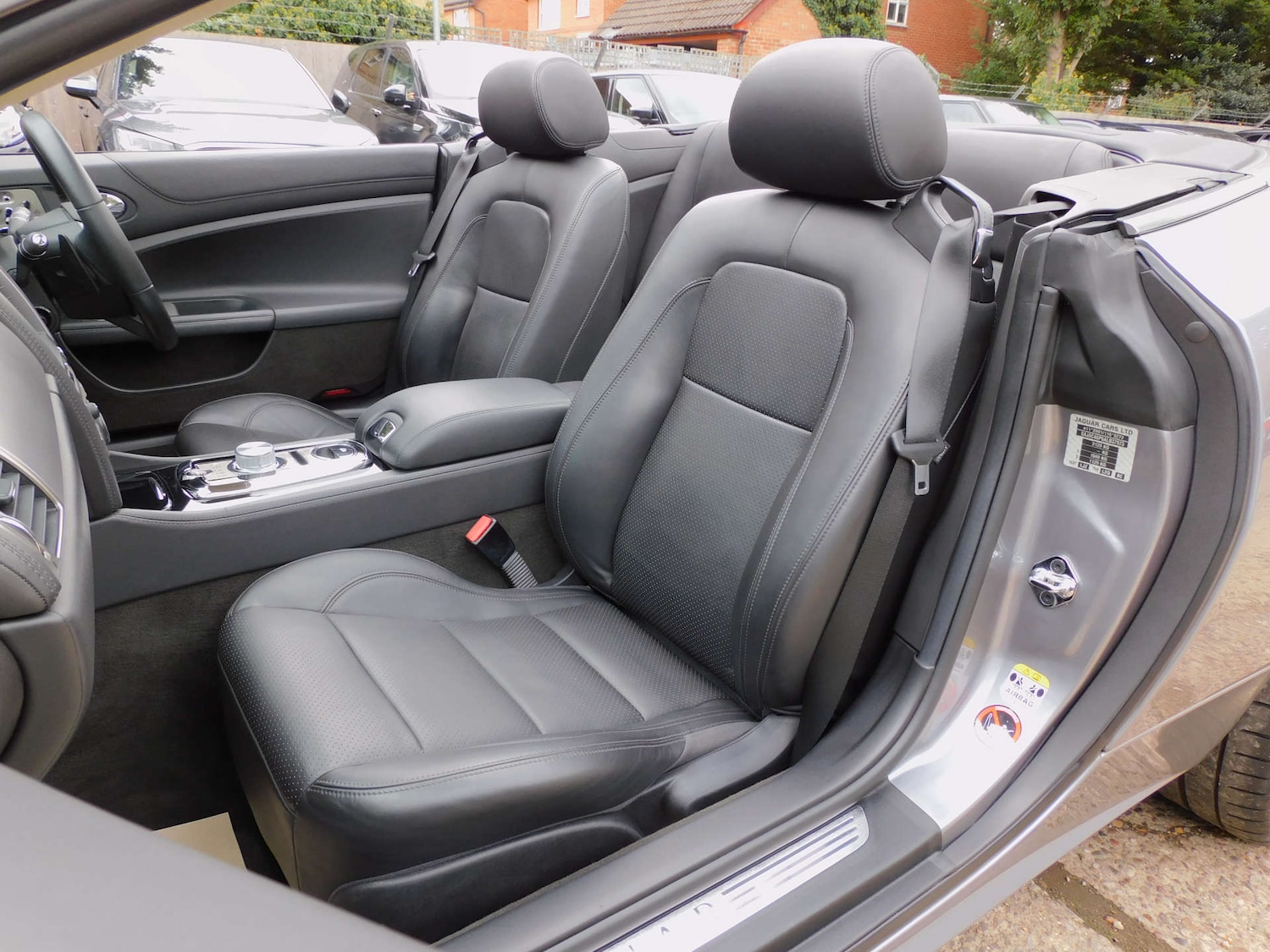 Used Jaguar XK 2010 for sale - 76278667: Photo 33