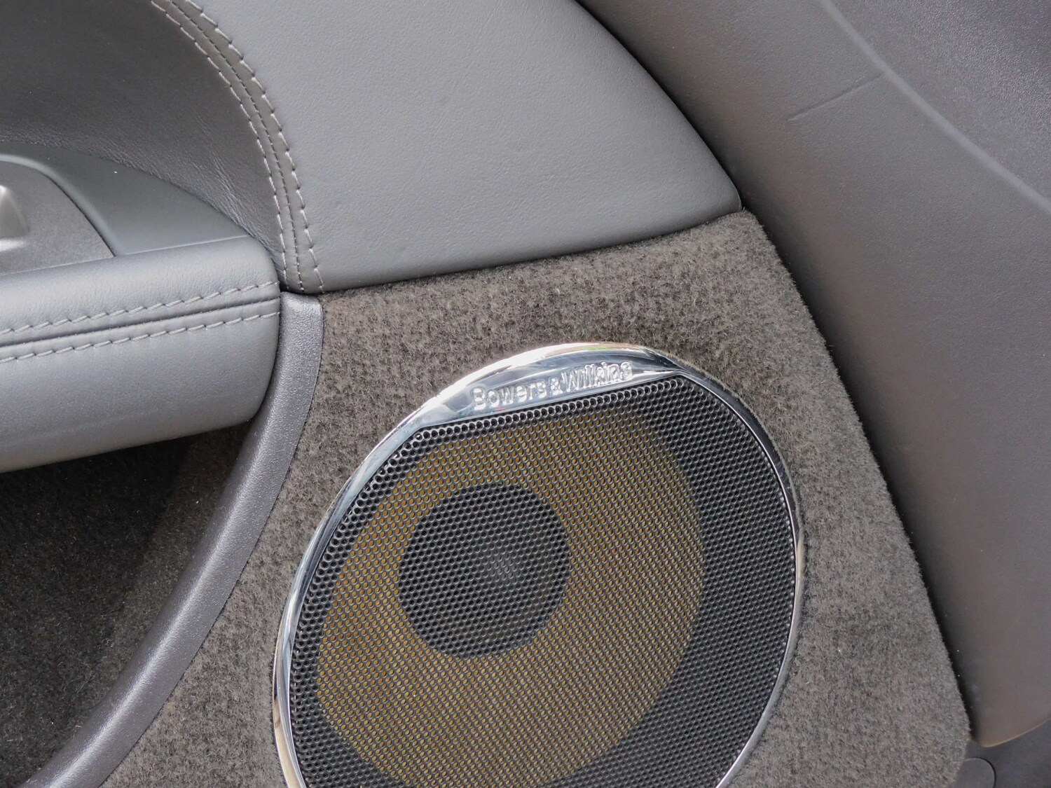 Used Jaguar XK 2010 for sale - 76278667: Photo 37