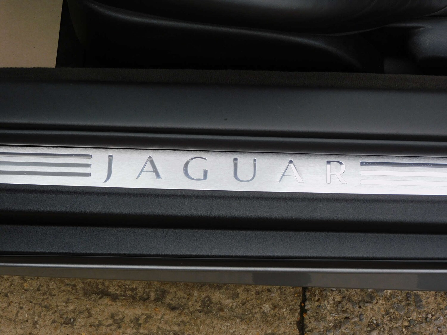 Used Jaguar XK 2010 for sale - 76278667: Photo 38