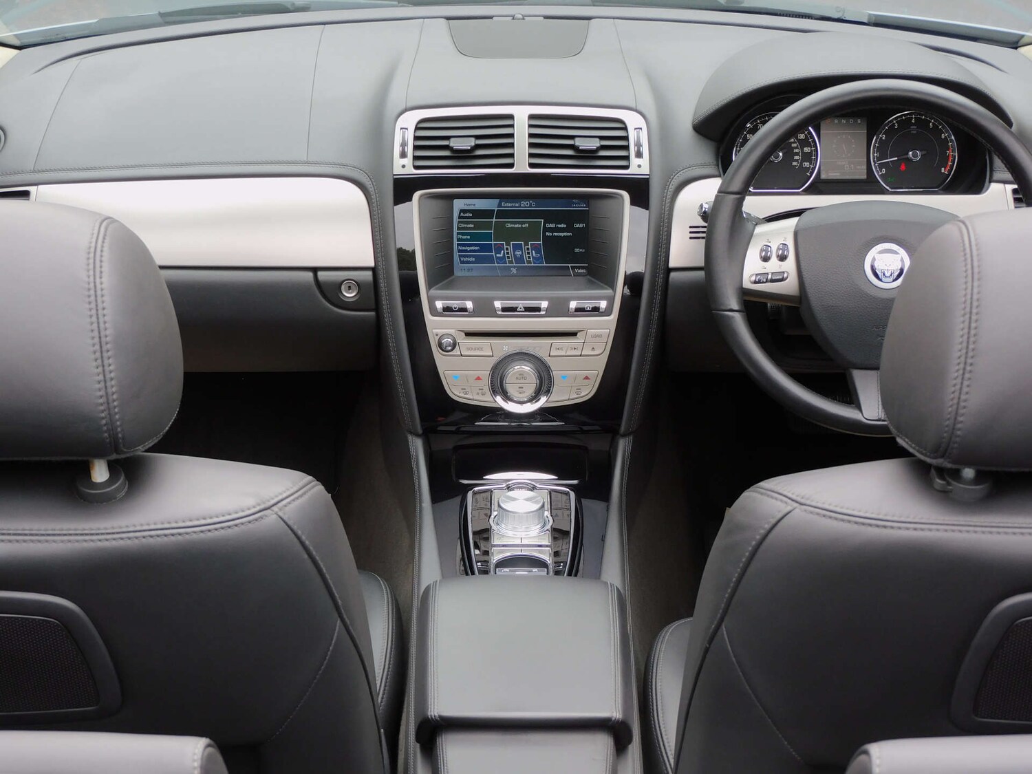 Used Jaguar XK 2010 for sale - 76278667: Photo 39