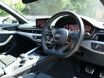 Used Audi RS4 2018 for sale - 79167250: Photo