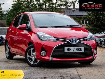 Used Toyota Yaris 2017 for sale - 79662650: Photo