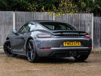 Used Porsche Cayman 2019 for sale - 77272734: Photo