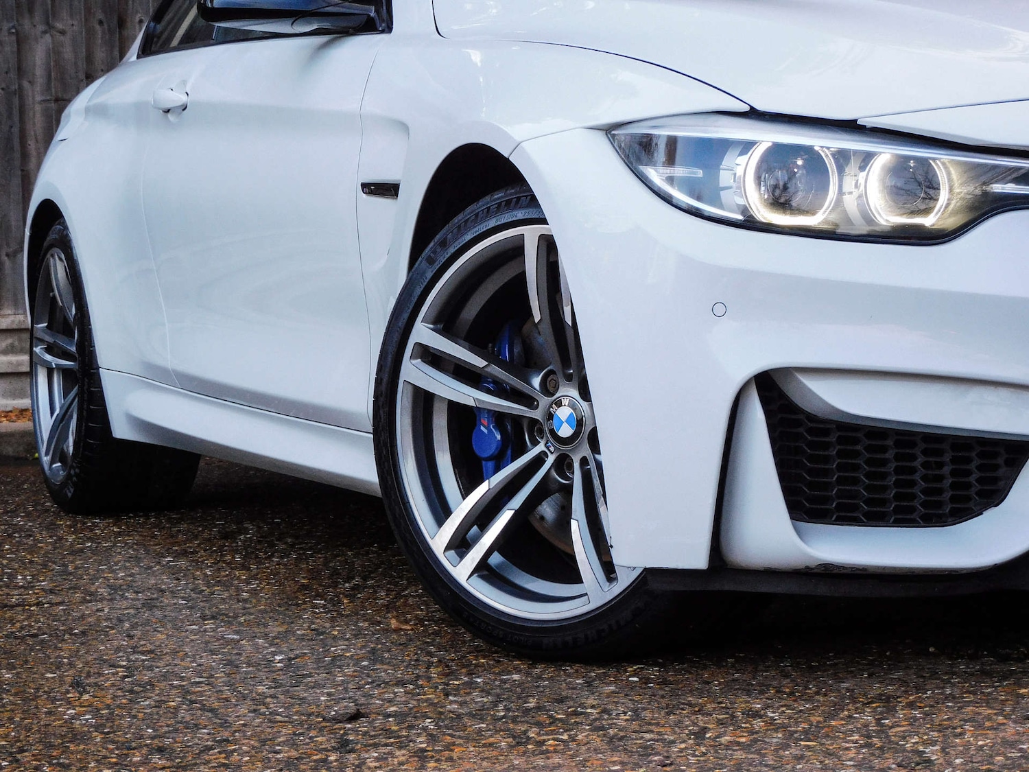 Used BMW M4 2017 for sale - 76830948: Photo 3