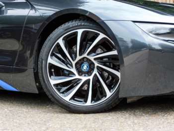 Used BMW i8 2016 for sale - 74856367: Photo