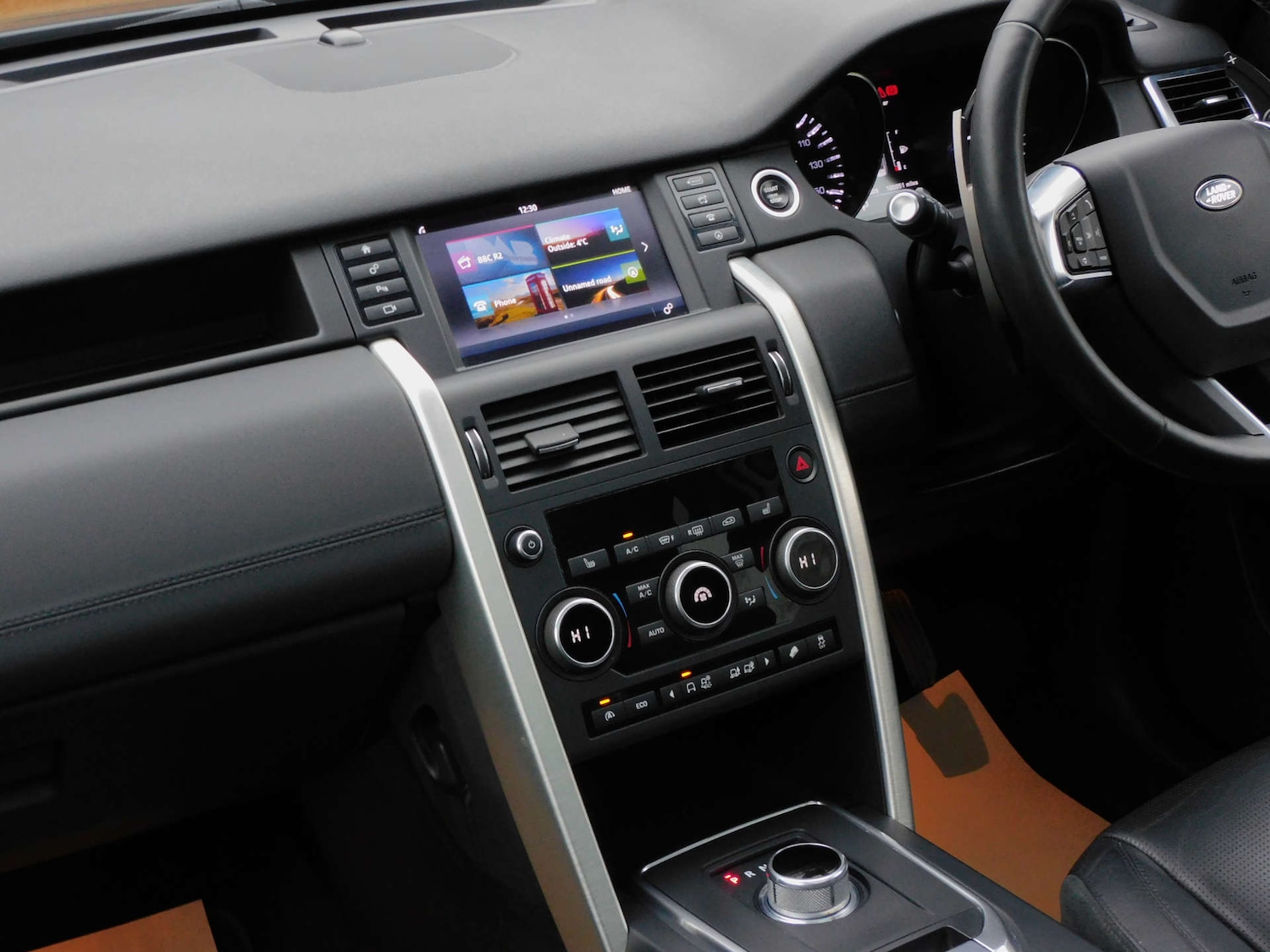 Used Land Rover Discovery Sport 2015 for sale - 77420197: Photo 28