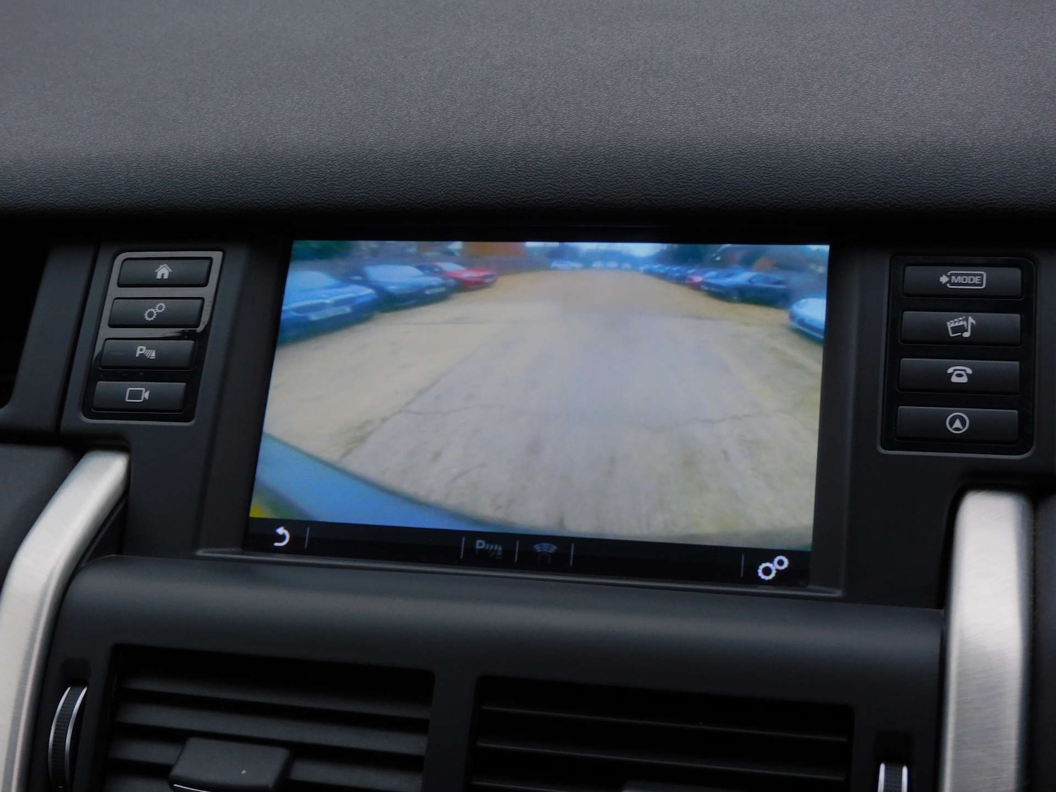 Used Land Rover Discovery Sport 2015 for sale - 77420197: Photo 34