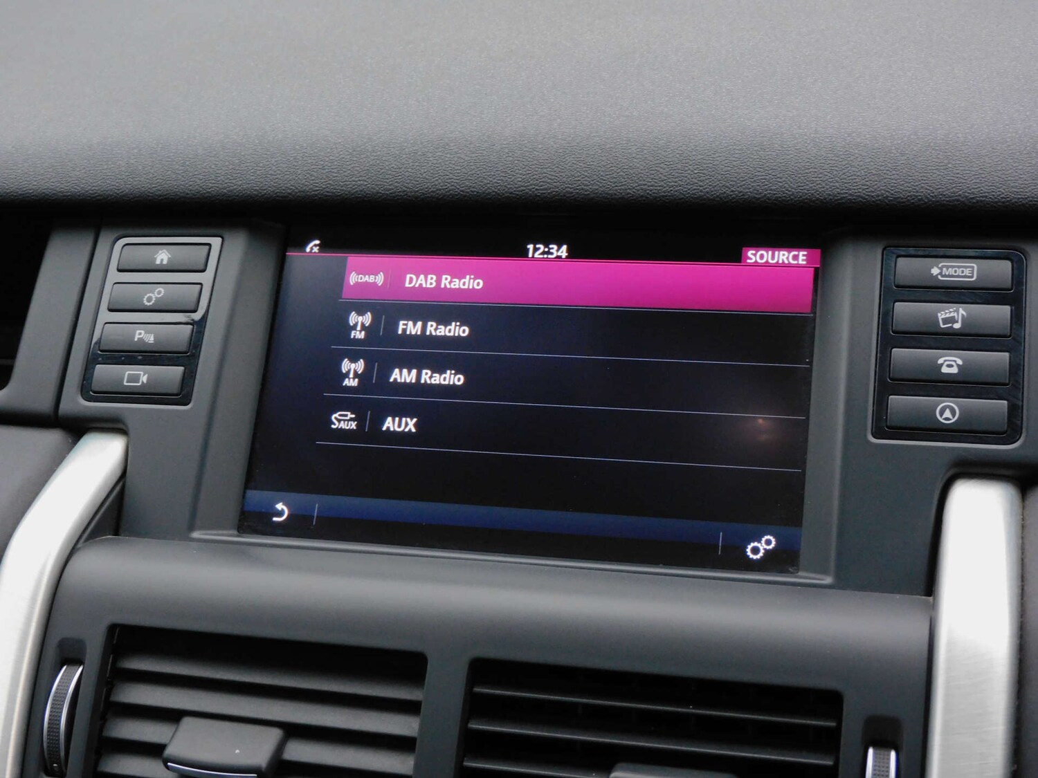 Used Land Rover Discovery Sport 2015 for sale - 77420197: Photo 36