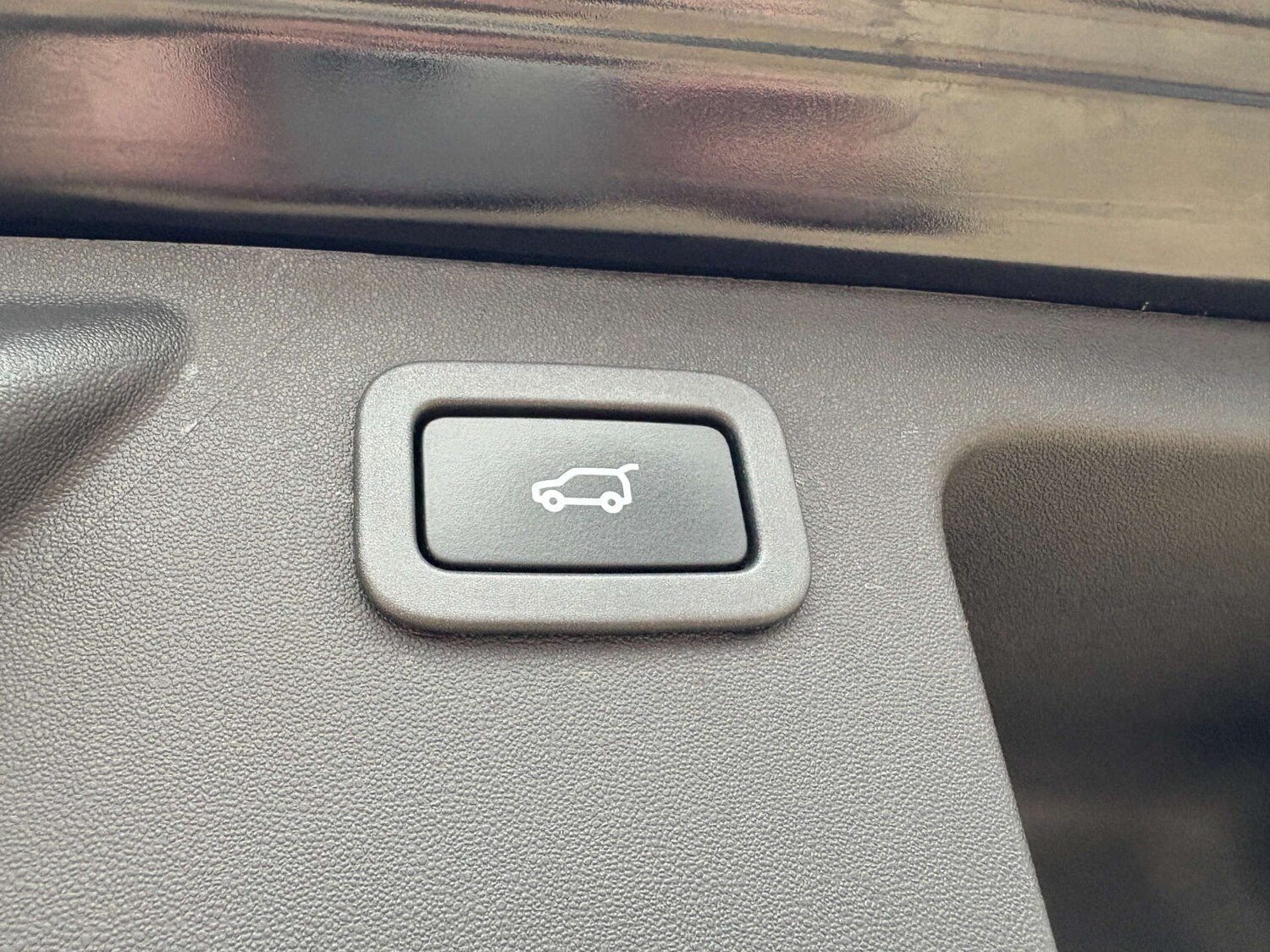 Used Land Rover Discovery Sport 2015 for sale - 77420197: Photo 47