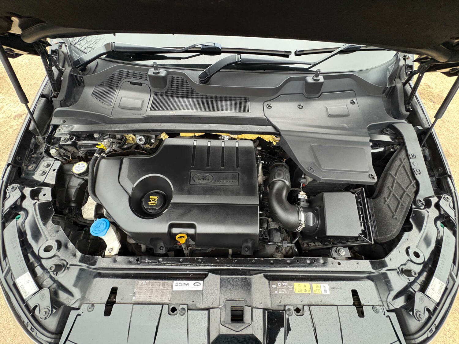 Used Land Rover Discovery Sport 2015 for sale - 77420197: Photo 48