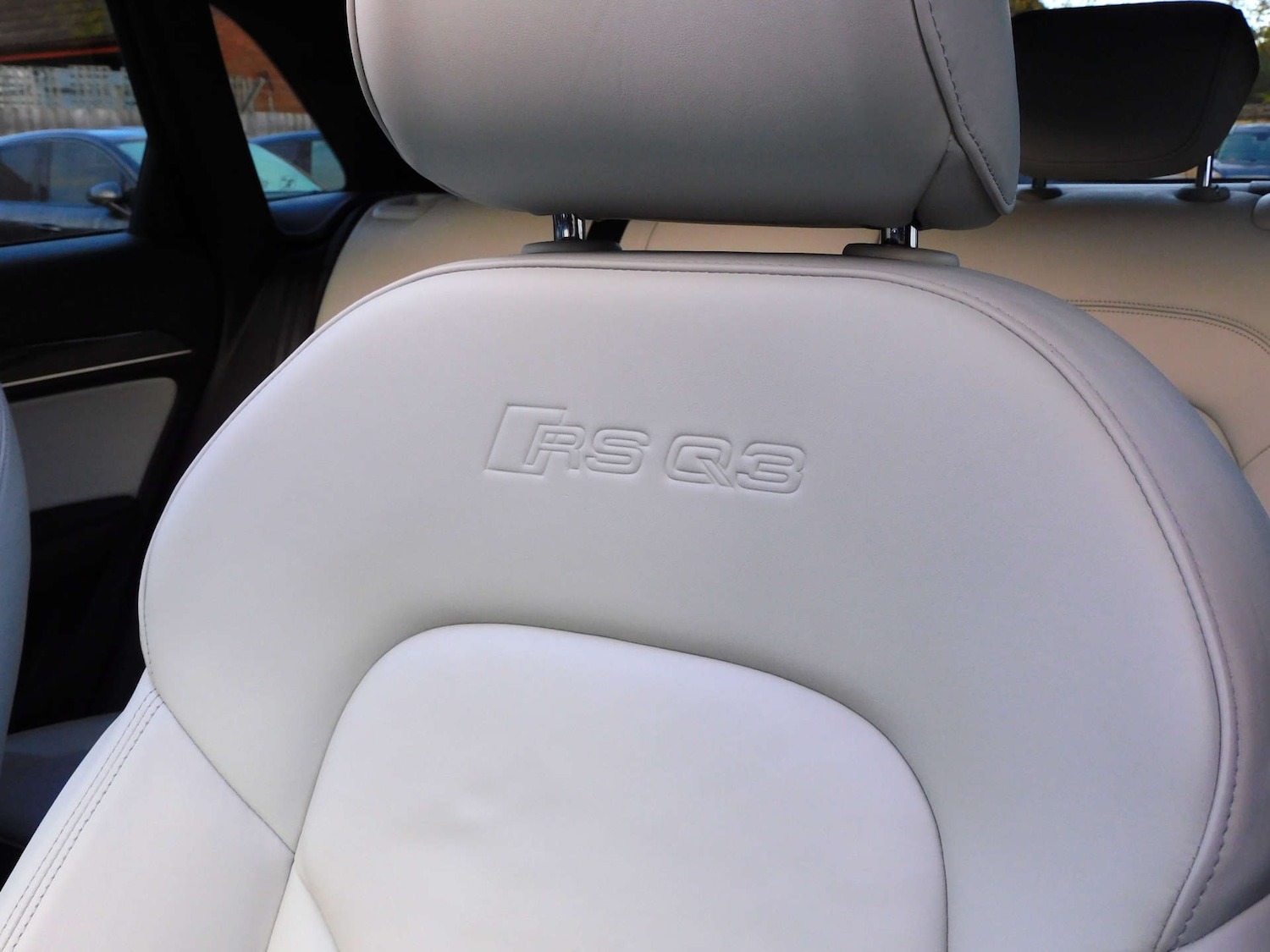 Used Audi RS Q3 2015 for sale - 76614760: Photo 34