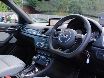 Used Audi RS Q3 2015 for sale - 76614760: Photo